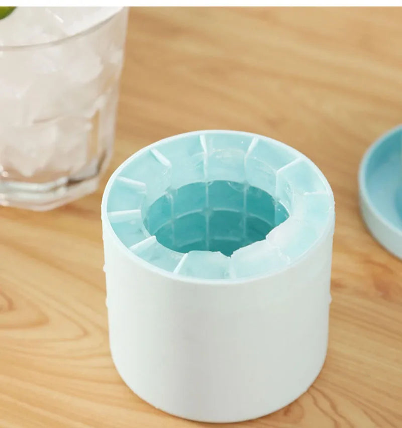 Easy-Release Silicon Ice Cube Maker With Storage Container